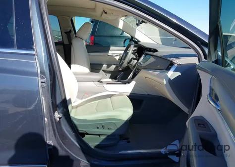 2019 Cadillac Xt5 Luxury from USA, damaged, VIN 1GYKNCRS8KZ244889